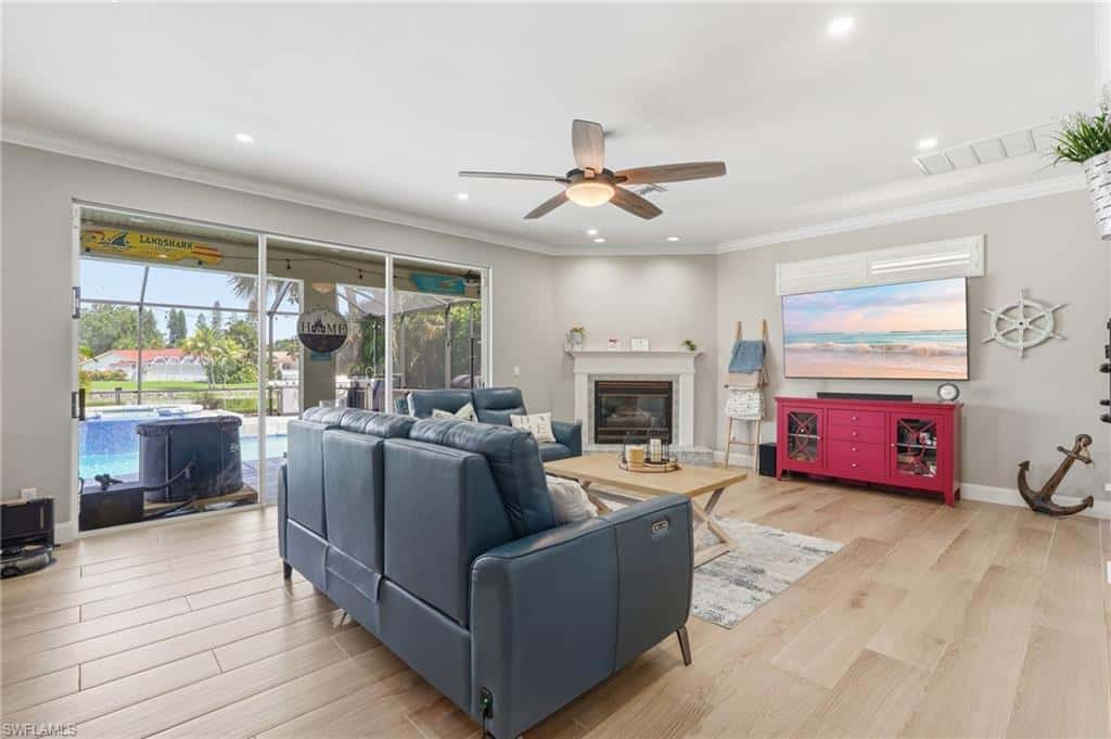 308 Wentworth Ct, Naples, photo 5