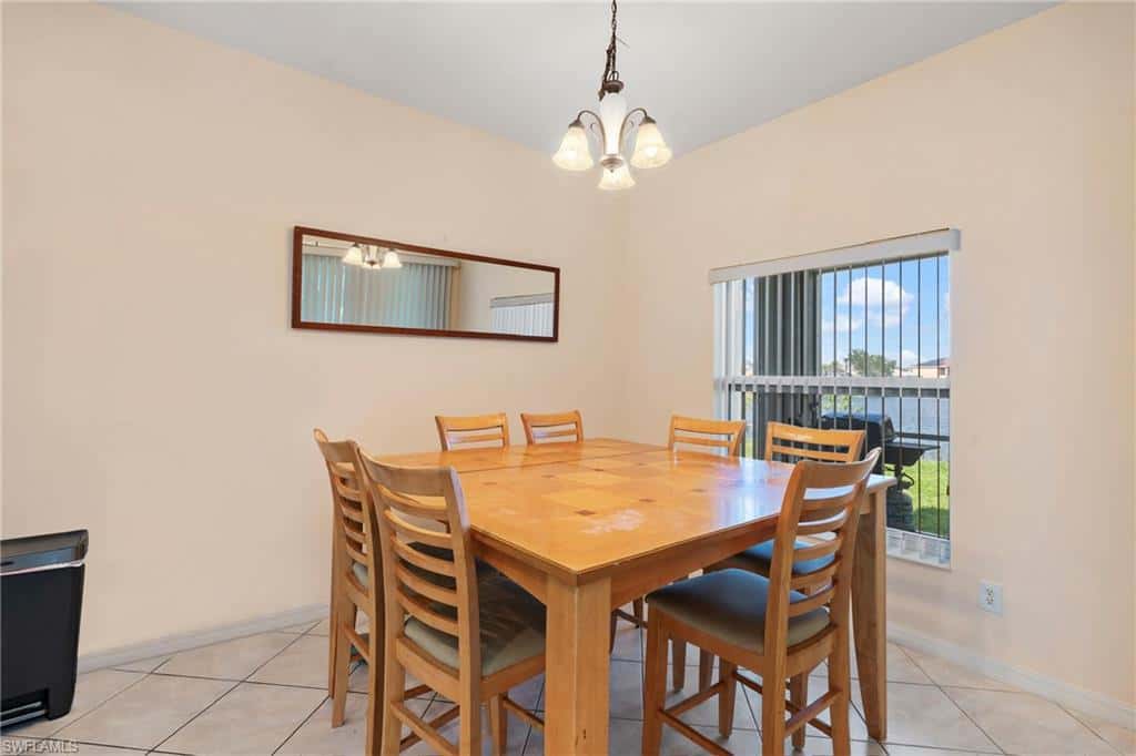 8285 Silver Birch Way, Lehigh Acres, photo 17