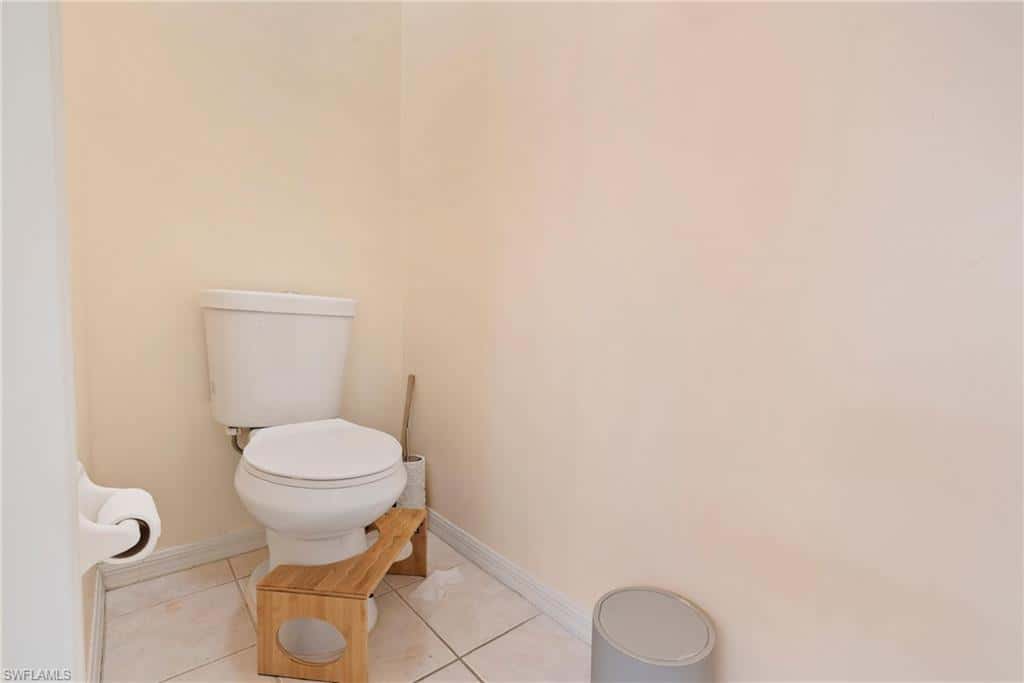 8285 Silver Birch Way, Lehigh Acres, photo 10