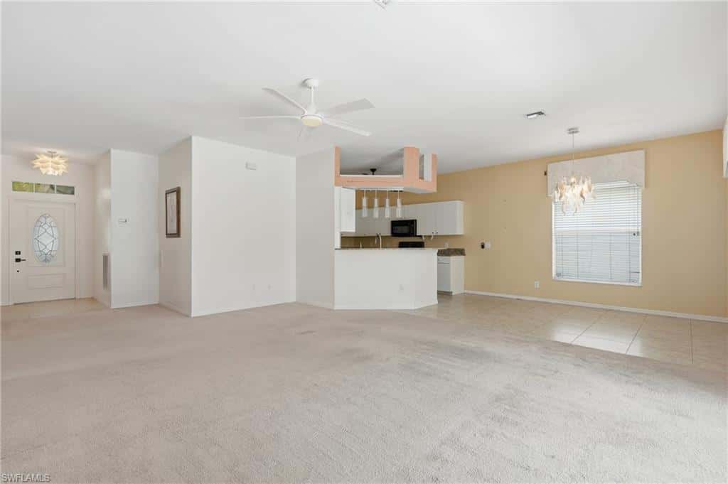 295 Stanhope Cir, Naples, photo 9