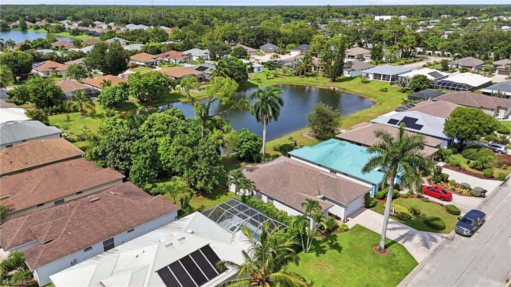 295 Stanhope Cir, Naples, photo 49