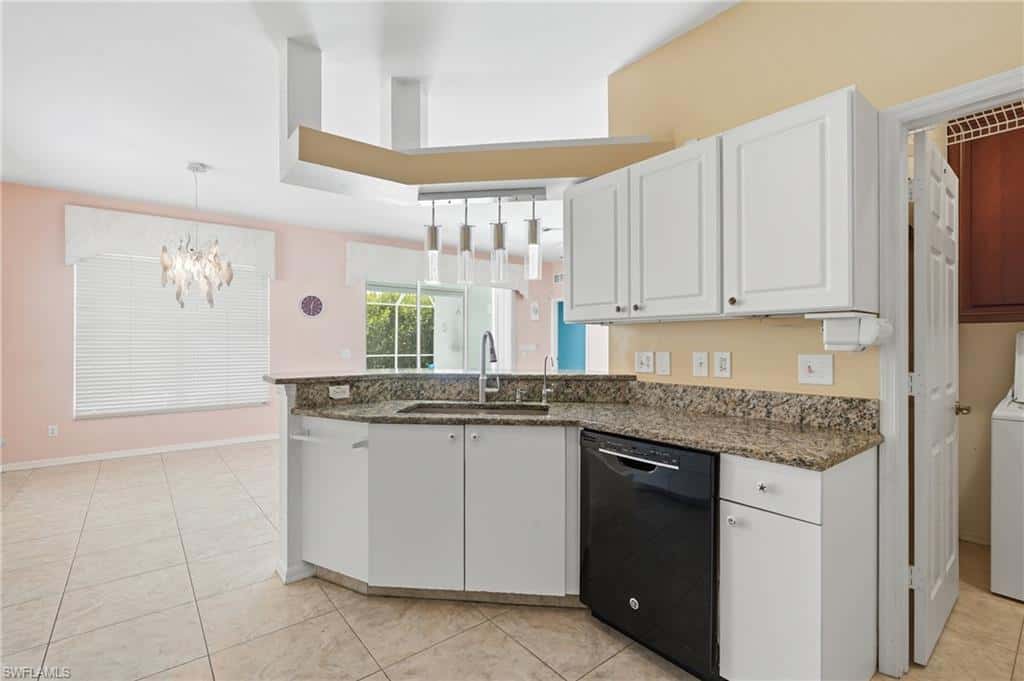 295 Stanhope Cir, Naples, photo 18