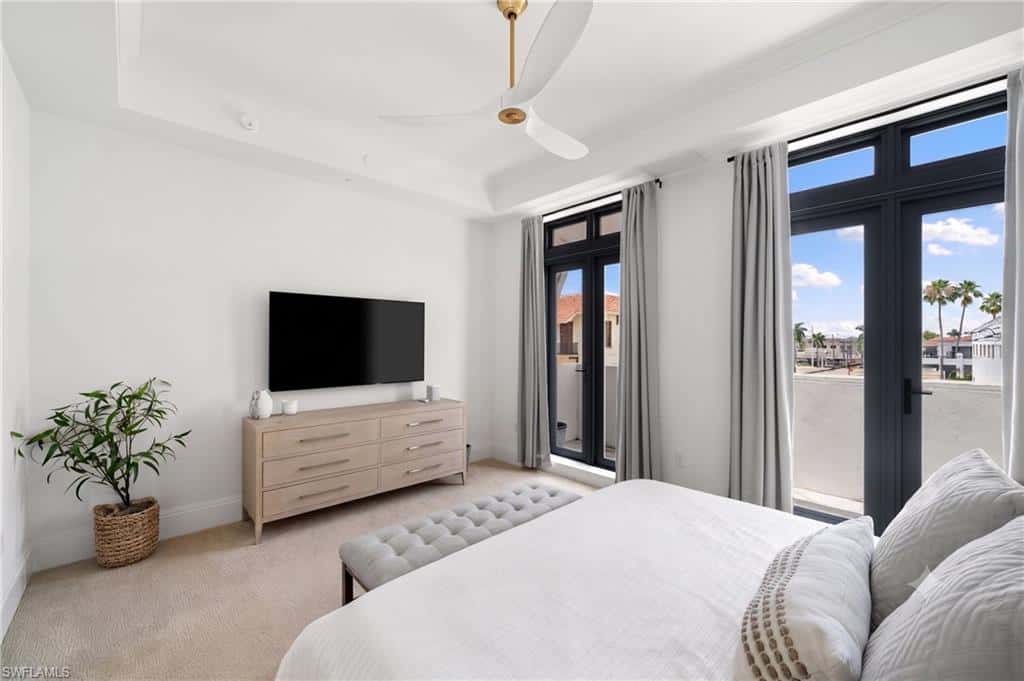 875 6th Ave #304, Naples, photo 16