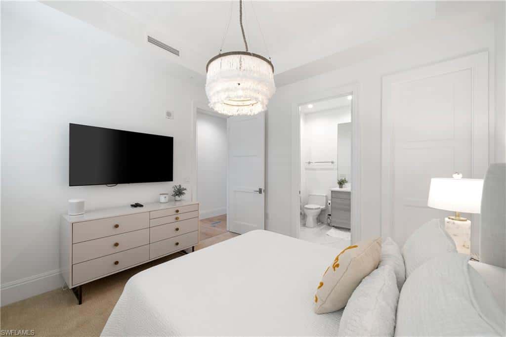 875 6th Ave #304, Naples, photo 24