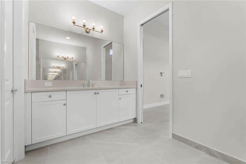 2436 Cambridge Way, Naples, photo 14