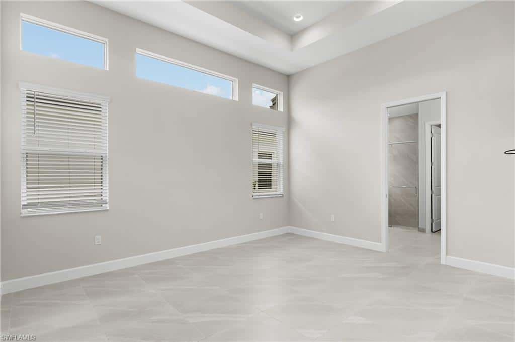 2436 Cambridge Way, Naples, photo 11