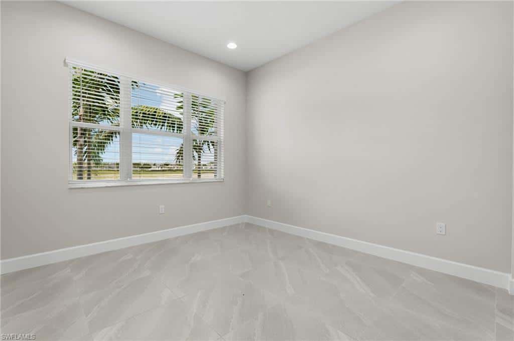 2436 Cambridge Way, Naples, photo 19