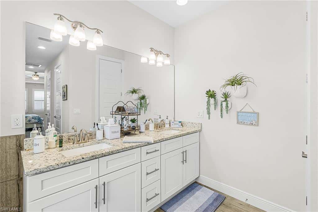 3306 3rd Ter, Cape Coral, photo 18