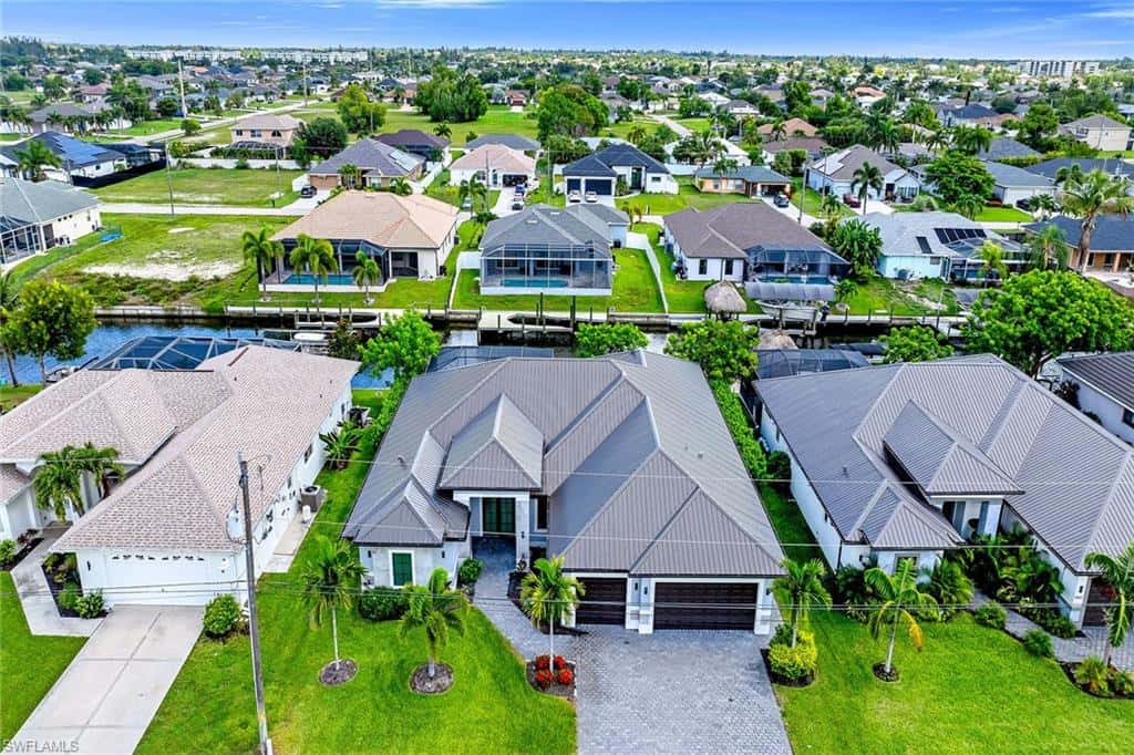 1905 29th Ter, Cape Coral, photo 42