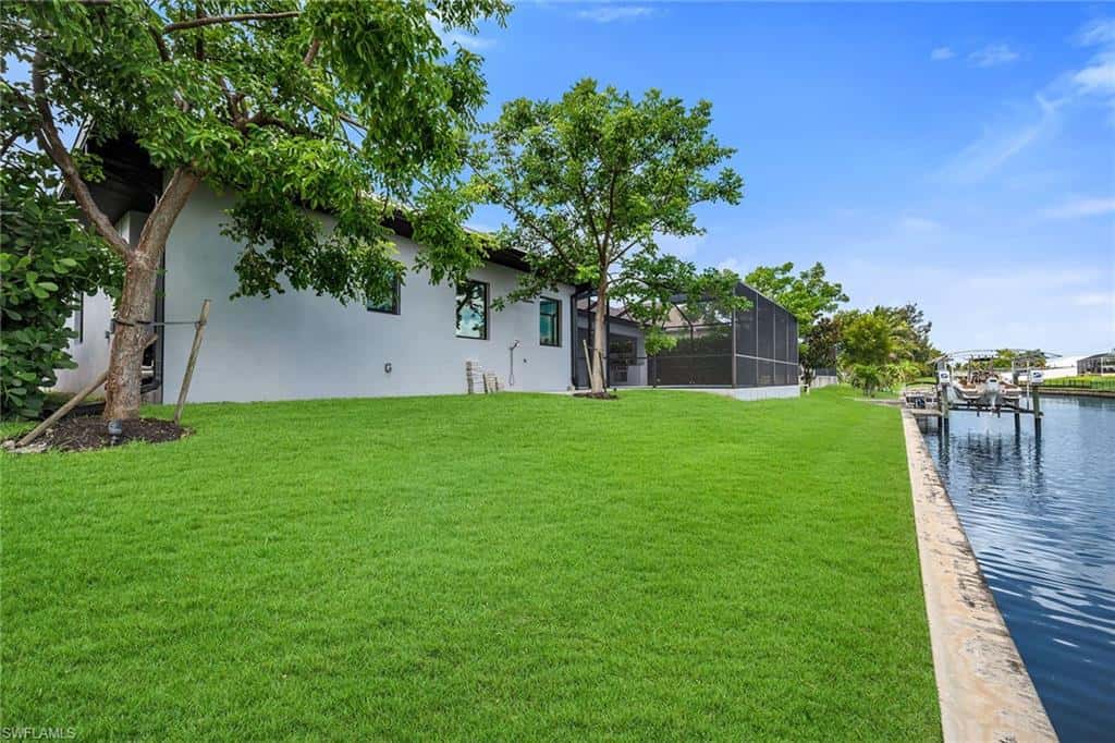 1905 29th Ter, Cape Coral, photo 39