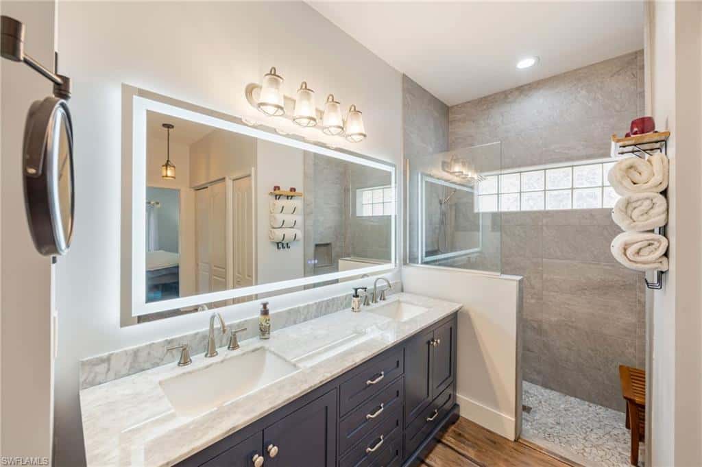 219 Glen Eagle Cir, Naples, photo 12