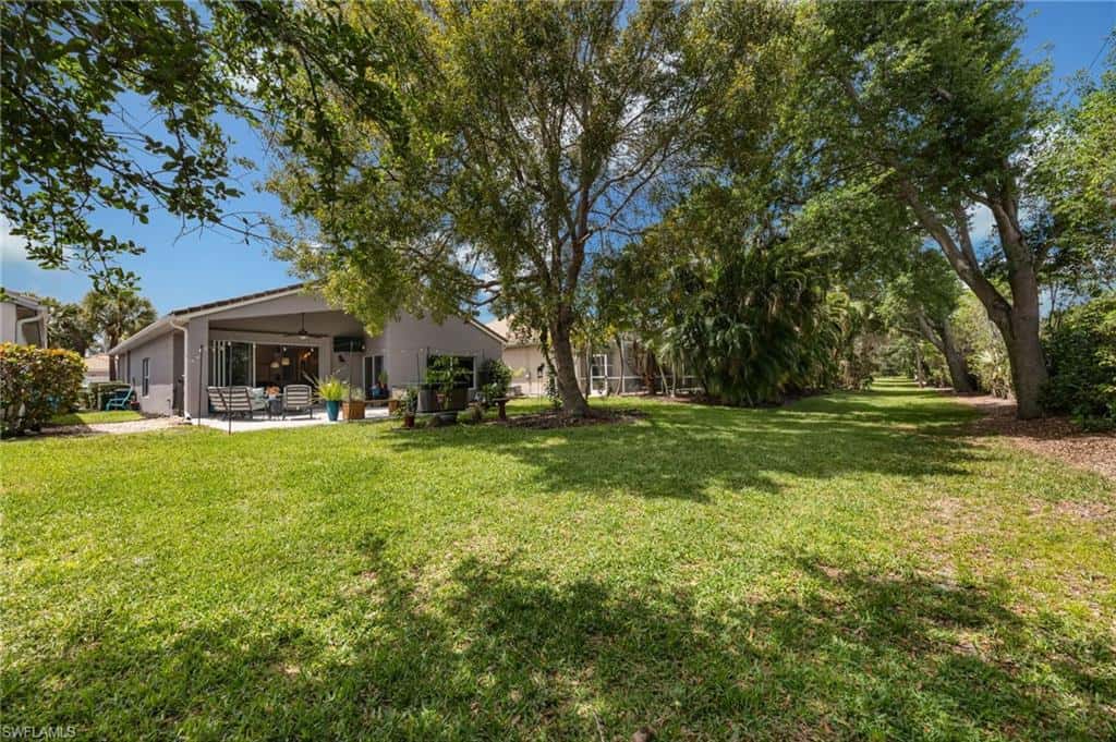 219 Glen Eagle Cir, Naples, photo 5