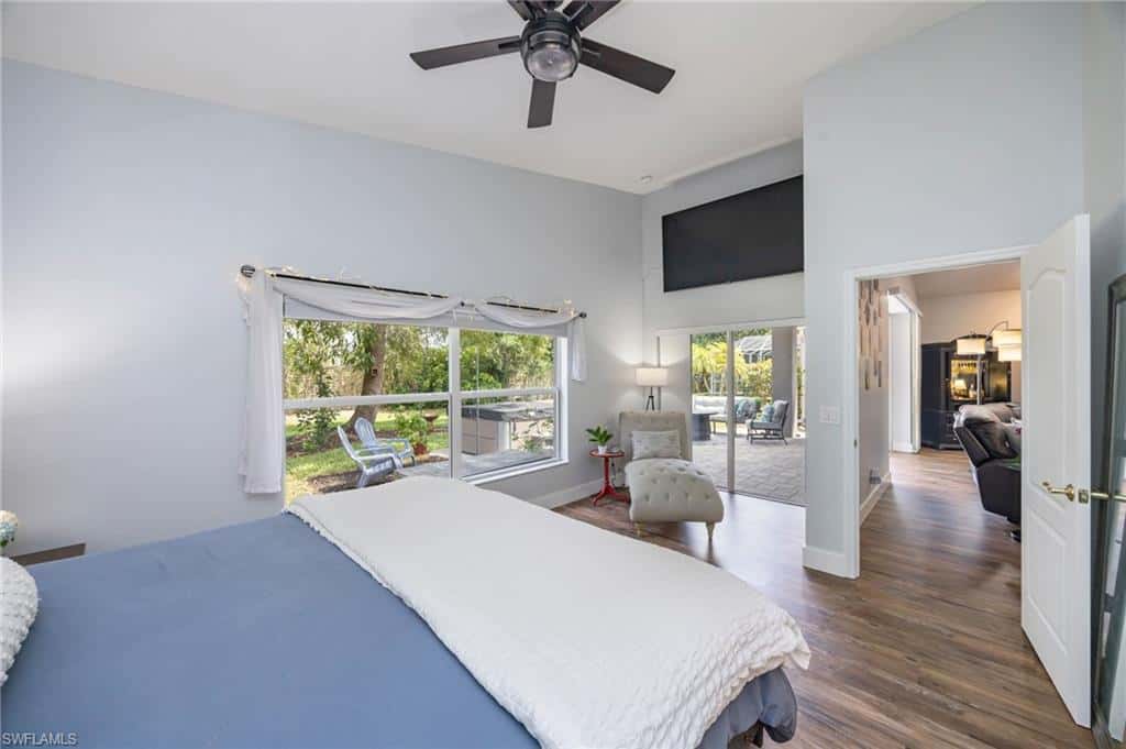 219 Glen Eagle Cir, Naples, photo 11