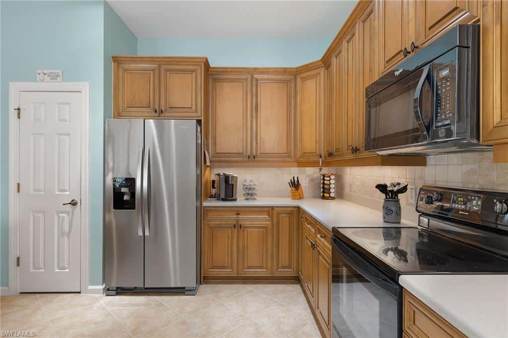 8872 King Henry Ct, Fort Myers, photo 7