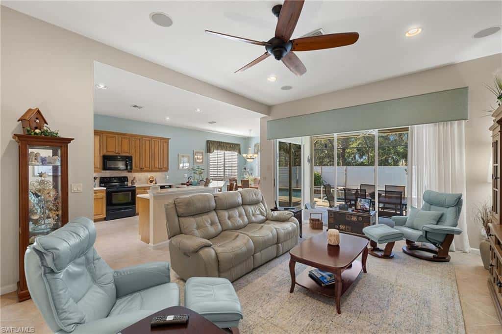 8872 King Henry Ct, Fort Myers, photo 11