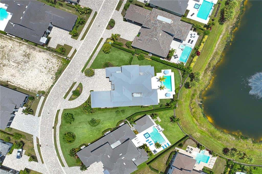 16764 Enclave Cir, Naples, photo 45