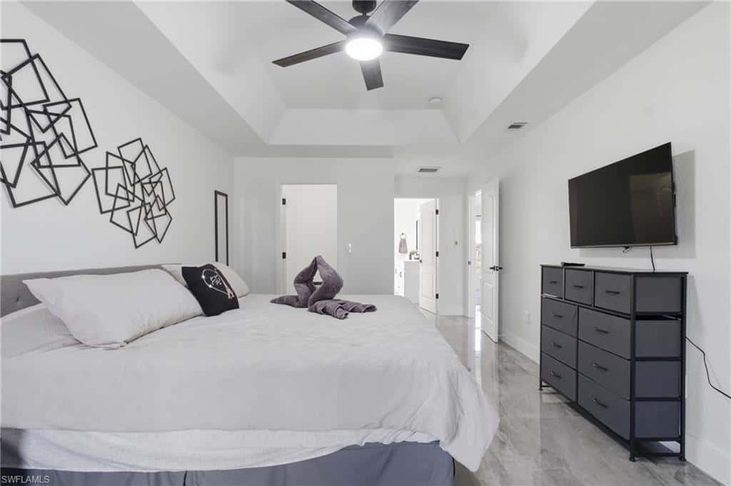 619 26th Ter, Cape Coral, photo 18