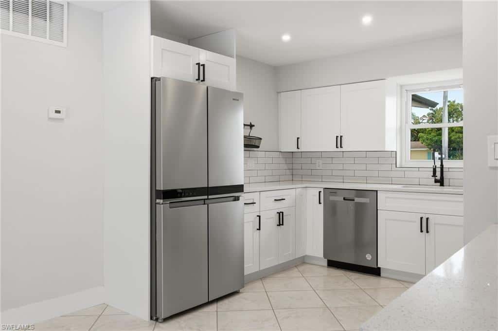 1560 Ricardo Ave, Fort Myers, photo 5