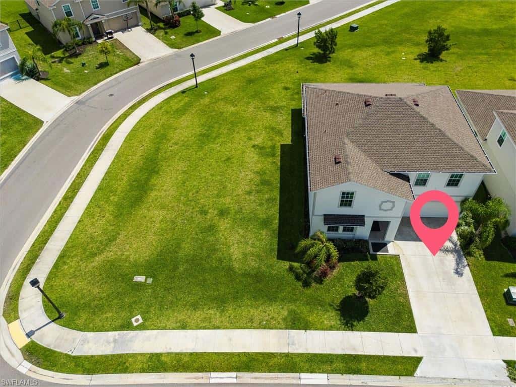 12075 Savanna Lakes Blvd, Lehigh Acres, photo 5