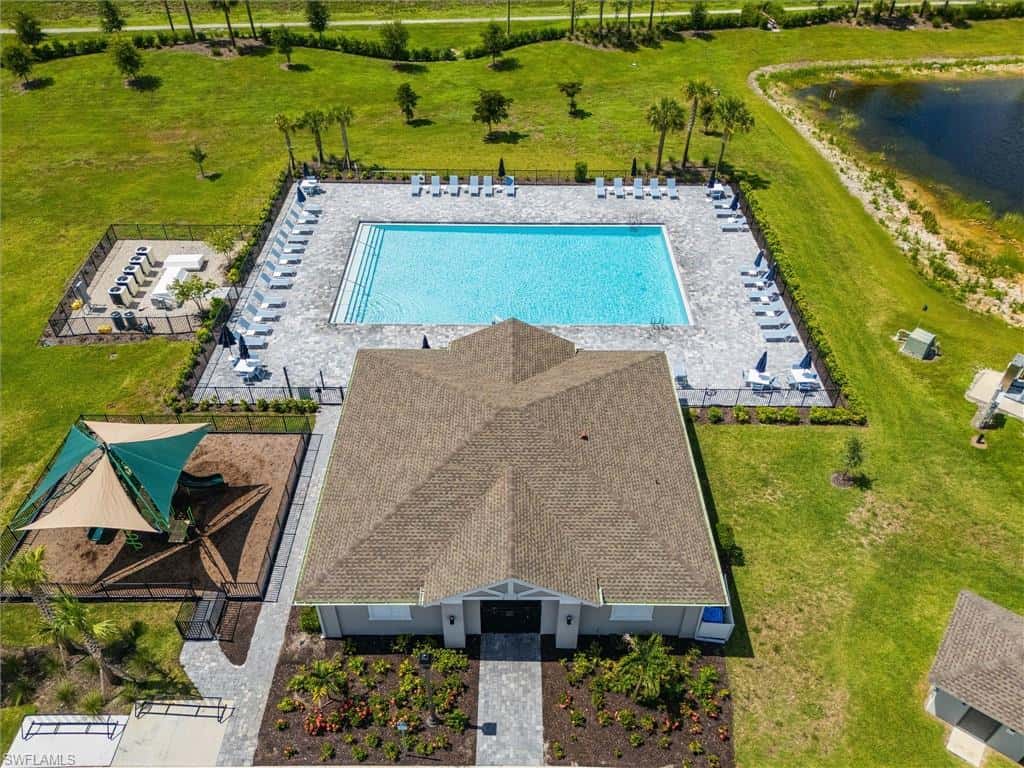 12075 Savanna Lakes Blvd, Lehigh Acres, photo 38