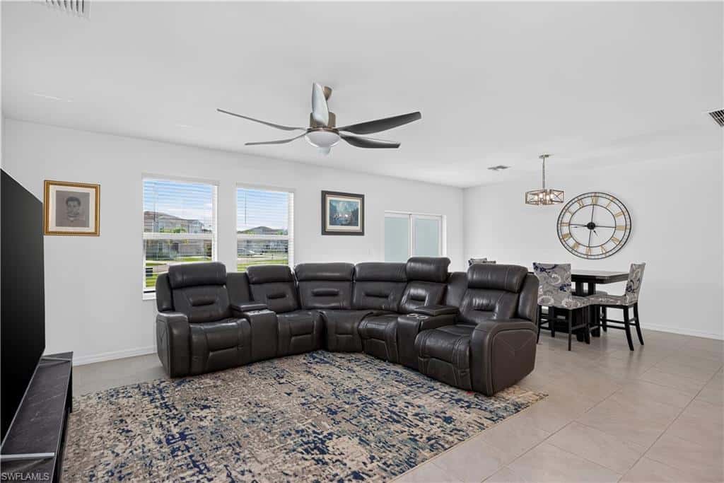12075 Savanna Lakes Blvd, Lehigh Acres, photo 10