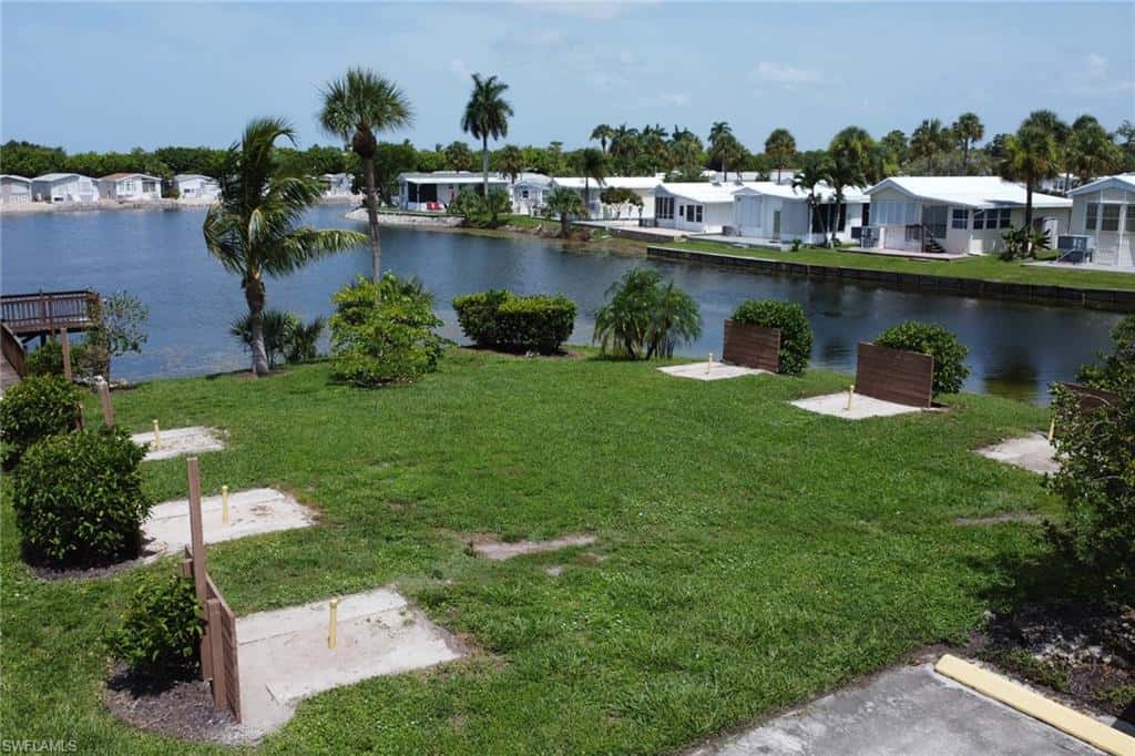 386 Leopard Ln #386, Naples, photo 47