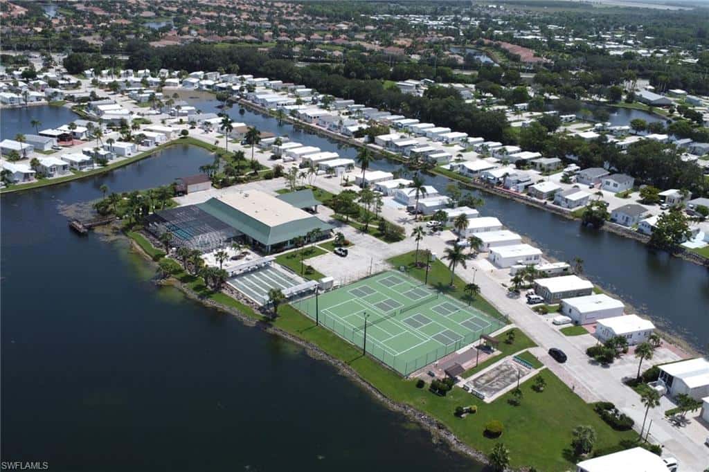 386 Leopard Ln #386, Naples, photo 30