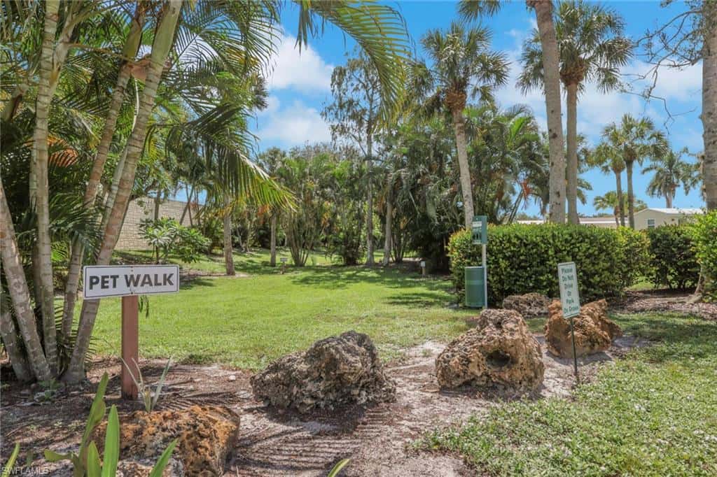386 Leopard Ln #386, Naples, photo 44