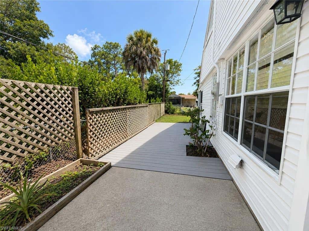 4210 Cindy Ave, Naples, photo 4