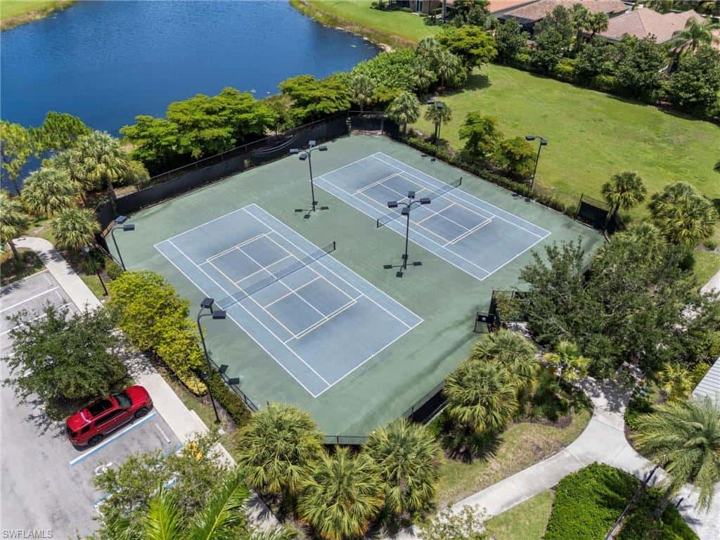 2878 Blossom Way, Naples, photo 32