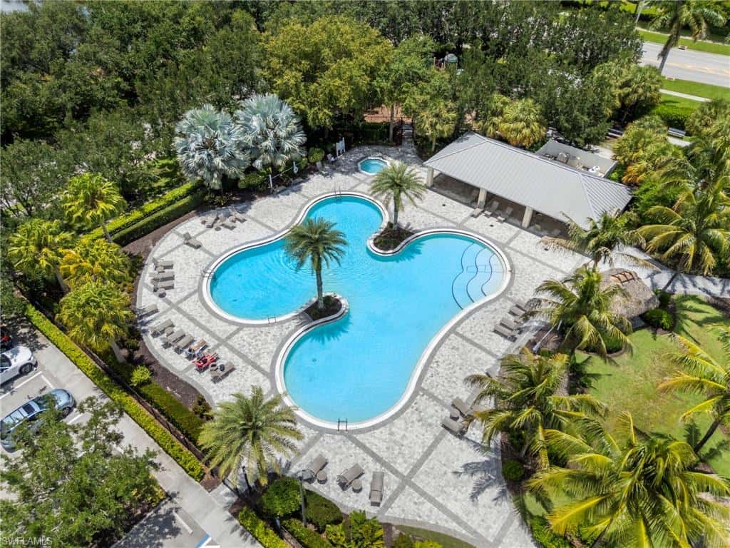2878 Blossom Way, Naples, photo 34