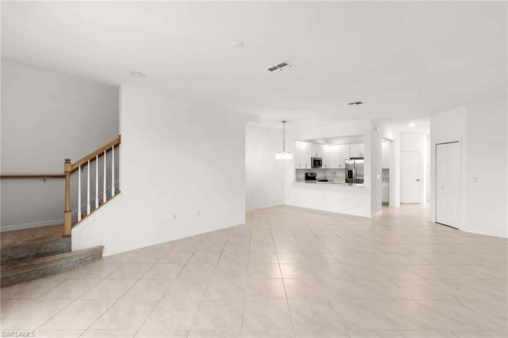 2878 Blossom Way, Naples, photo 10