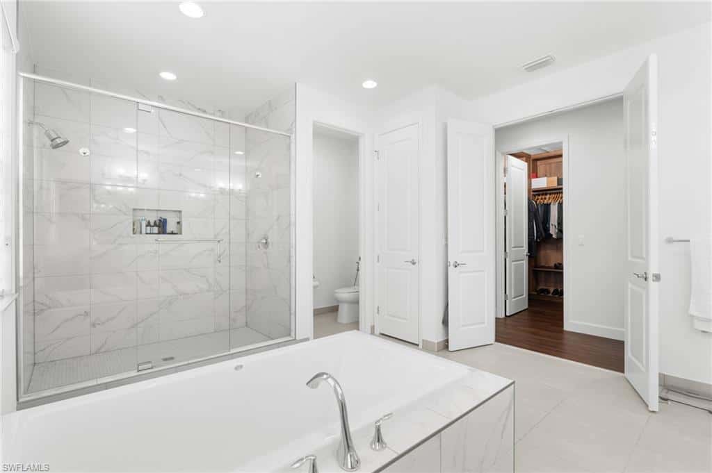 20557 Fair Oak Ln, Estero, photo 23