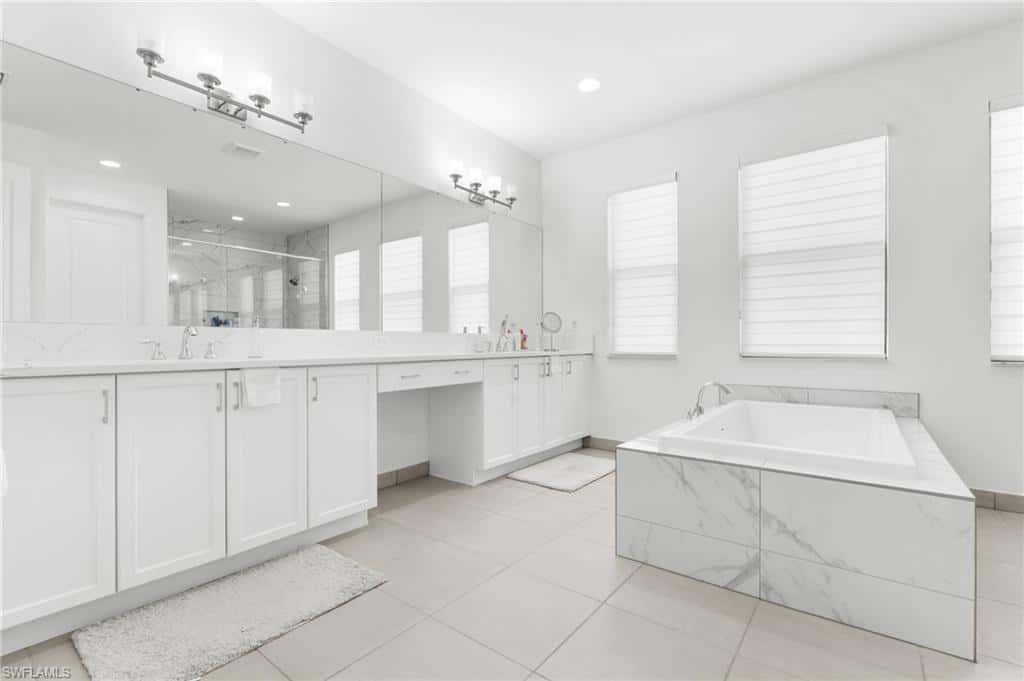 20557 Fair Oak Ln, Estero, photo 22