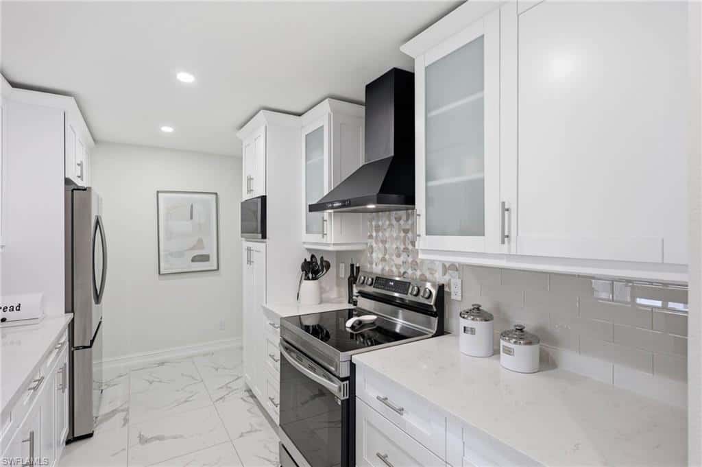 1034 Forest Lakes Dr #10c, Naples, photo 8