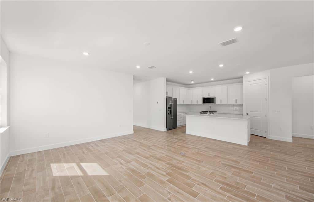 12416 Basalt Ln, Alva, photo 17