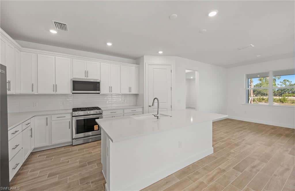 12416 Basalt Ln, Alva, photo 20