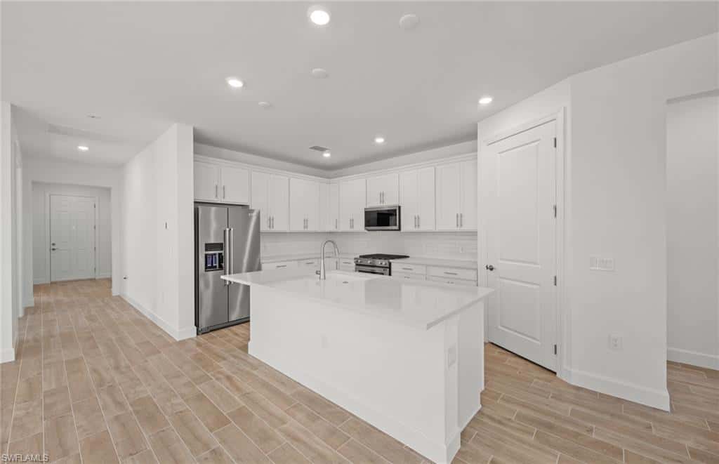 12416 Basalt Ln, Alva, photo 19