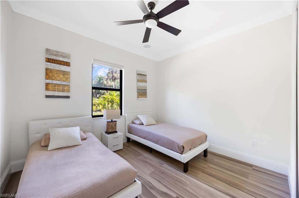 214 9th St, Naples, photo 34
