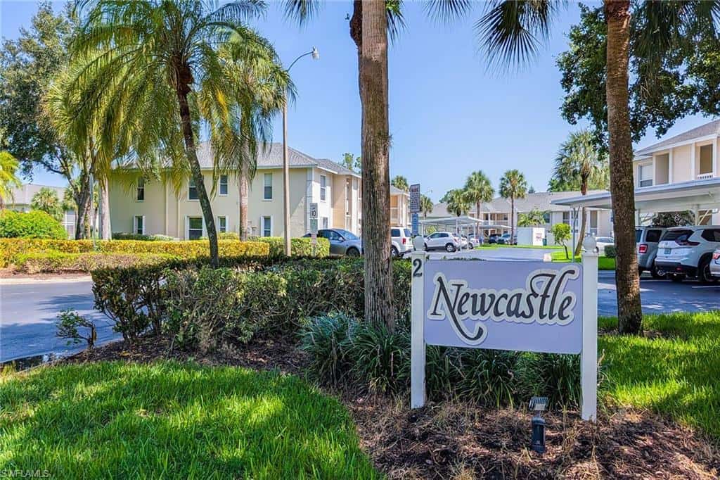 653 Squire Cir #201, Naples, photo 23