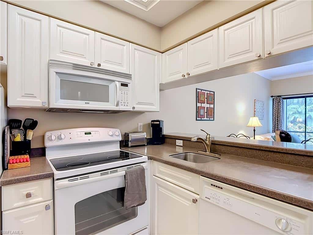 3323 Olympic Dr #716, Naples, photo 6