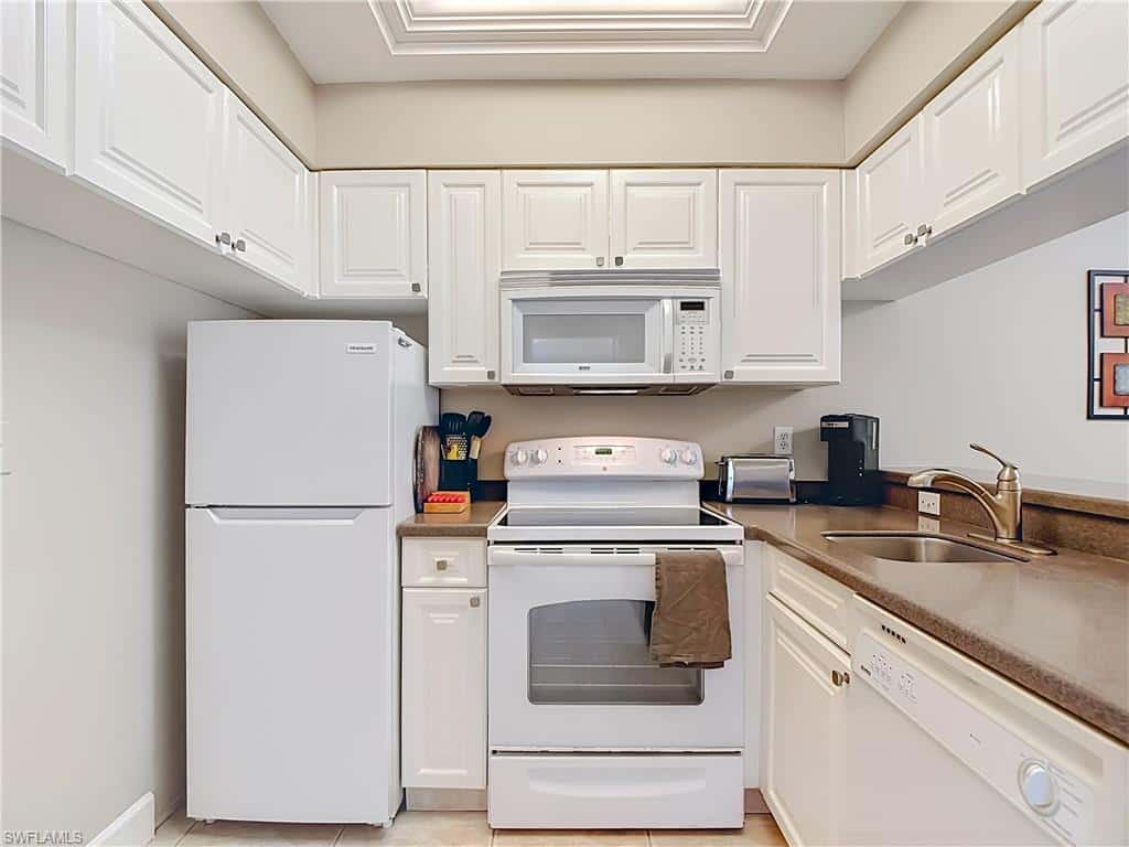 3323 Olympic Dr #716, Naples, photo 5