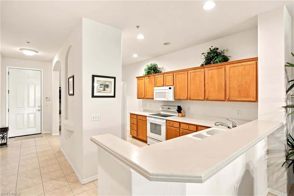 4874 Hampshire Ct #303, Naples, photo 10