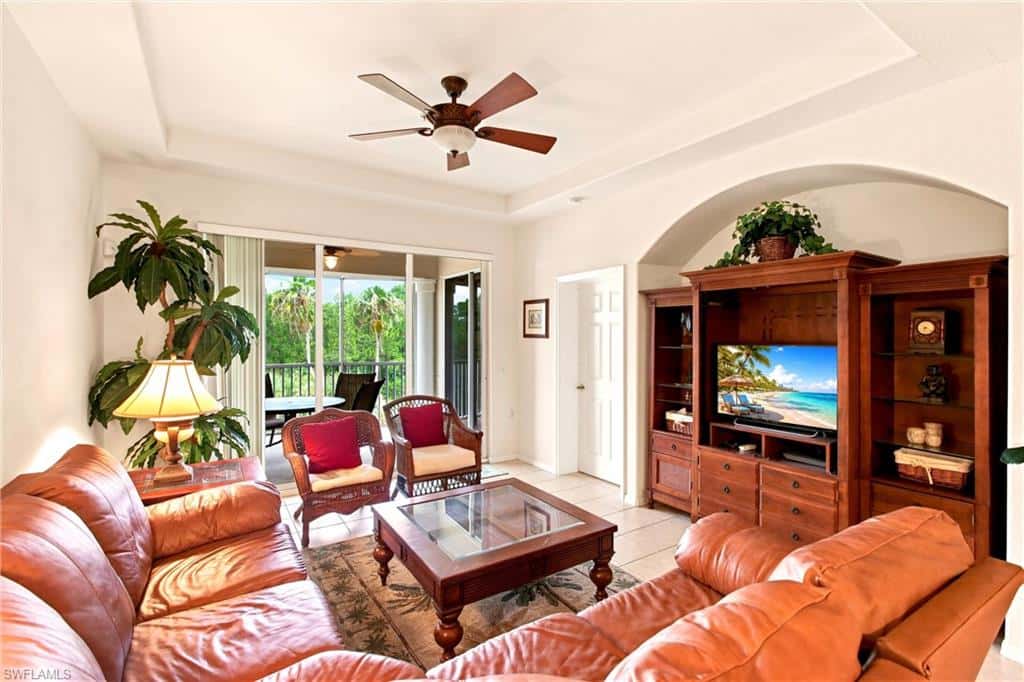 4874 Hampshire Ct #303, Naples, photo 4