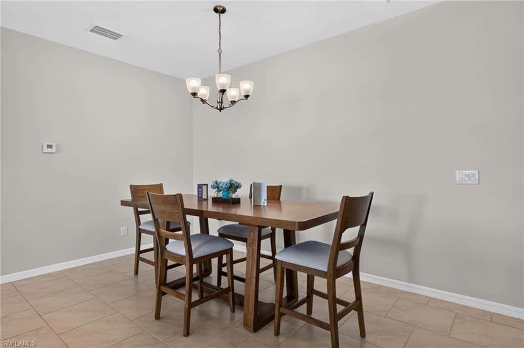3000 Sunset Pointe Cir, Cape Coral, photo 14