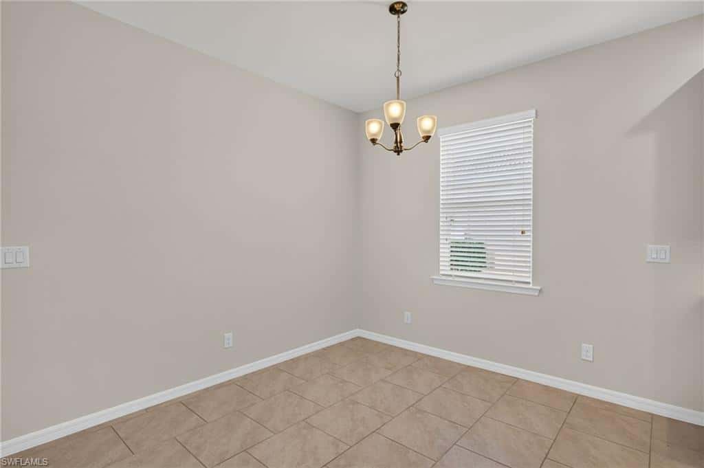3000 Sunset Pointe Cir, Cape Coral, photo 11