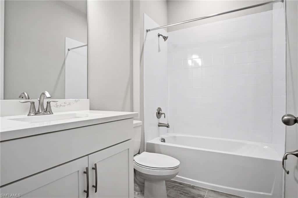 4596 Arboretum Cir #202, Naples, photo 27