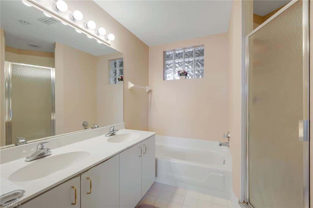 6384 Huntington Lakes Cir #103, Naples, photo 16