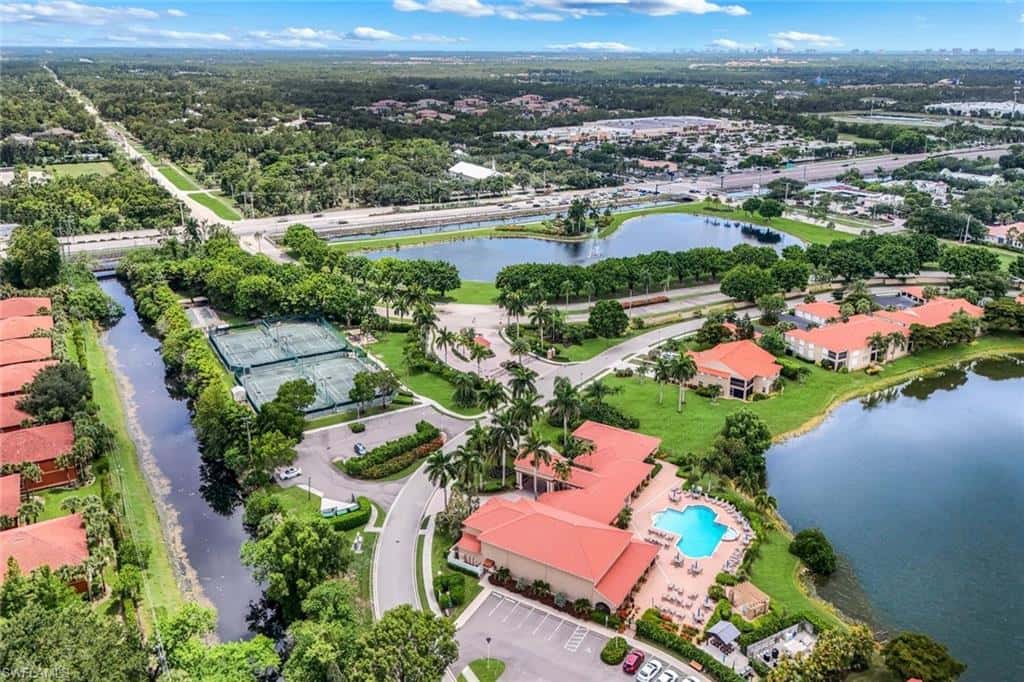 6384 Huntington Lakes Cir #103, Naples, photo 32