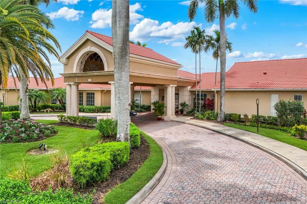 6384 Huntington Lakes Cir #103, Naples, photo 25